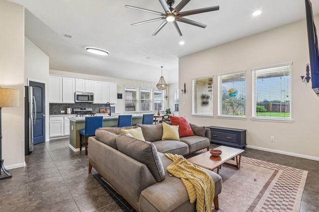 1498 Foshee Court, Alvin, TX 77511