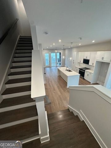 991 Bibbs Circle NW 23, Atlanta, GA 30318