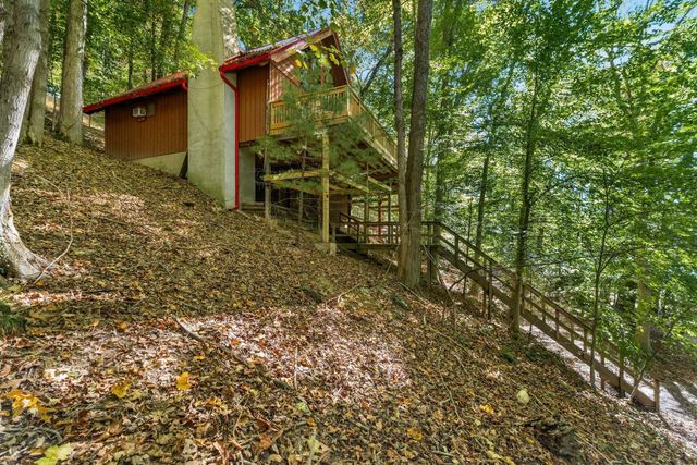 721 Natchez Lane, Sugar Grove, OH 43155