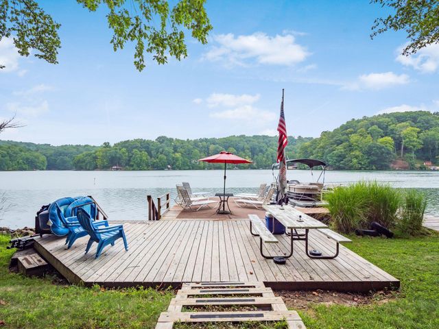 721 Natchez Lane, Sugar Grove, OH 43155