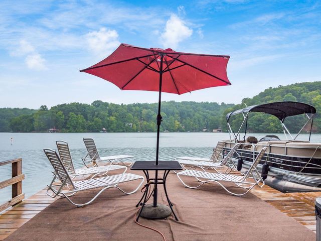 721 Natchez Lane, Sugar Grove, OH 43155