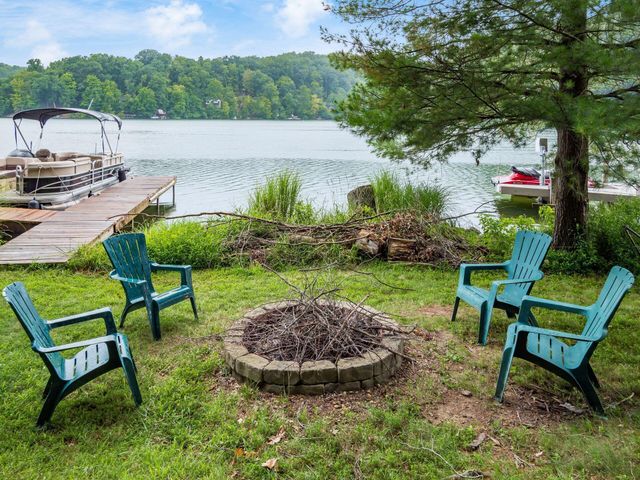 721 Natchez Lane, Sugar Grove, OH 43155