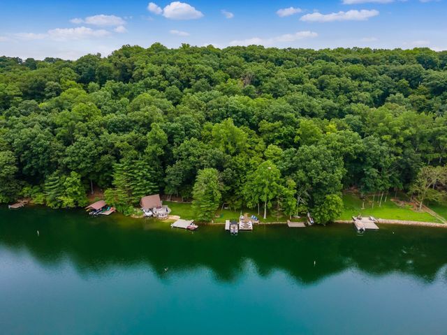 721 Natchez Lane, Sugar Grove, OH 43155