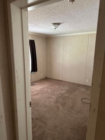 726 Hellard Road, Annville, KY 40402