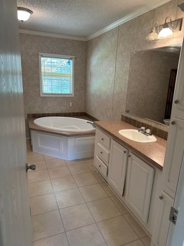 726 Hellard Road, Annville, KY 40402