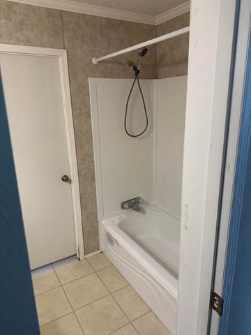 726 Hellard Road, Annville, KY 40402