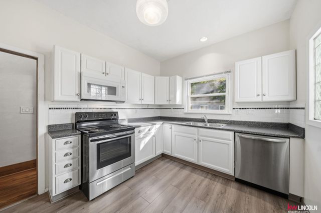 3093 Vine Street, Lincoln, NE 68503