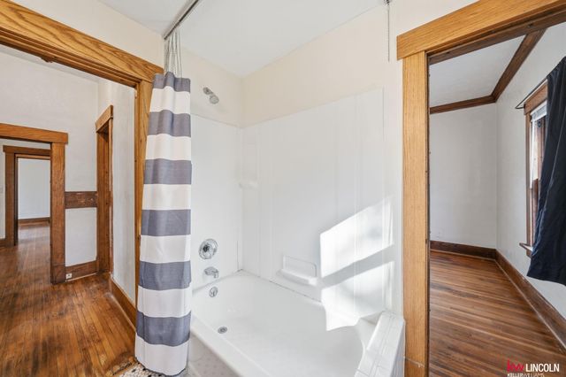 3093 Vine Street, Lincoln, NE 68503