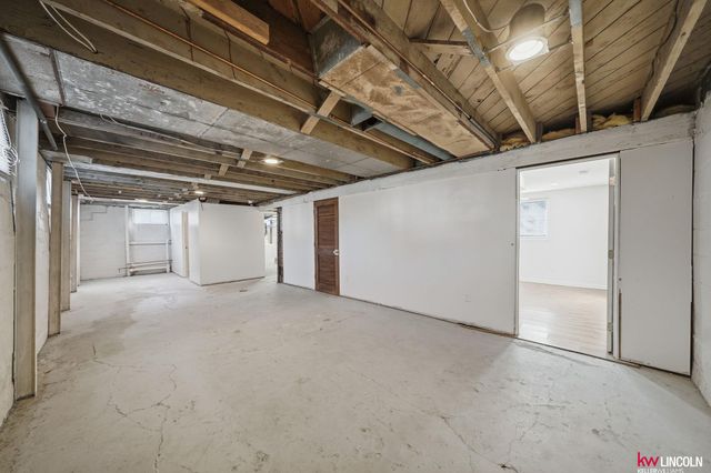 3093 Vine Street, Lincoln, NE 68503