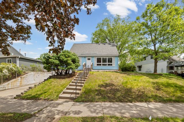 141 Westchester Drive, West Saint Paul, MN 55118