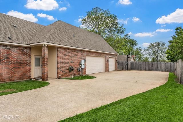 252 Cattail Trail, Benton, LA 71006