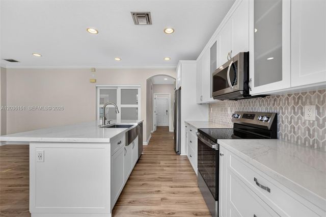1611 SE 16th St, Homestead, FL 33035