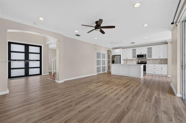 1611 SE 16th St, Homestead, FL 33035