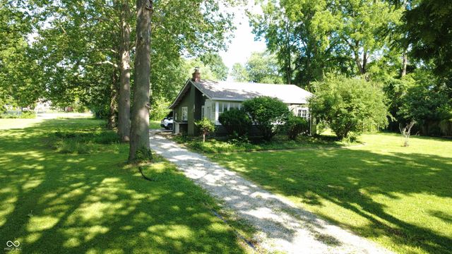6751 E Pleasant Run Pkwy S Drive, Warren Park, IN 46219