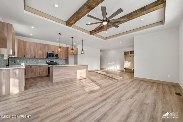 9189 W Angel Drive, Wasilla, AK 99623