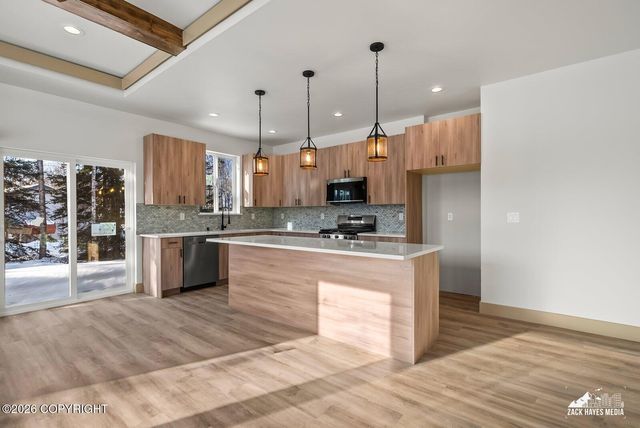 9189 W Angel Drive, Wasilla, AK 99623