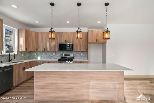 9189 W Angel Drive, Wasilla, AK 99623