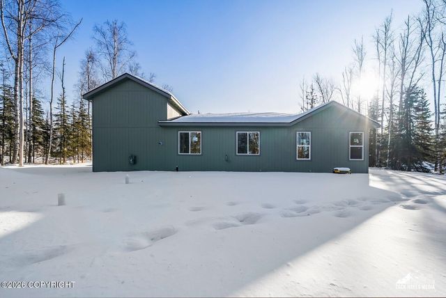 9189 W Angel Drive, Wasilla, AK 99623