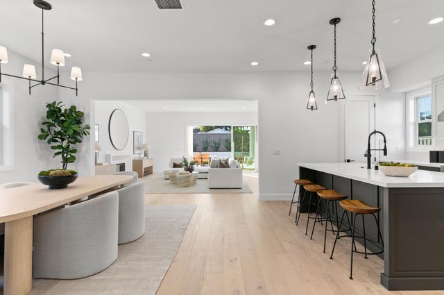 15675 El Gato Lane, Los Gatos, CA 95032