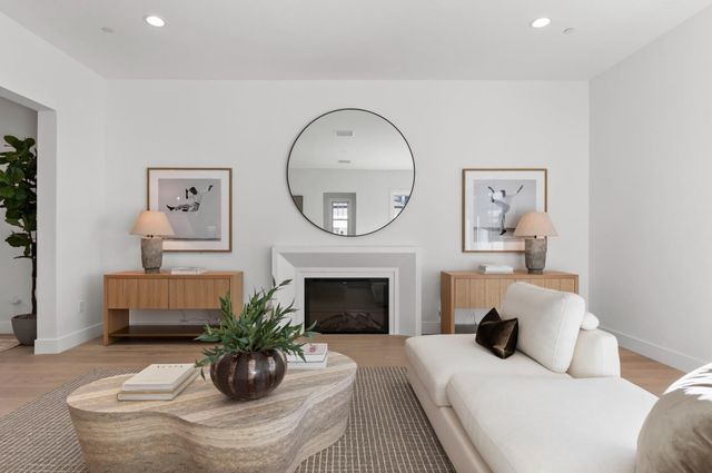 15675 El Gato Lane, Los Gatos, CA 95032