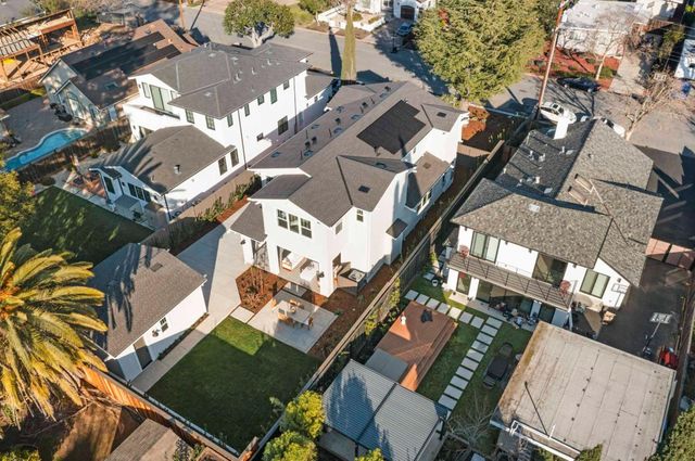 15675 El Gato Lane, Los Gatos, CA 95032