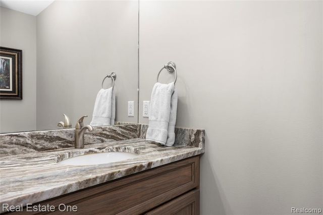 3259 Rush Lake Road, Pinckney, MI 48169