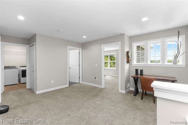 3259 Rush Lake Road, Pinckney, MI 48169