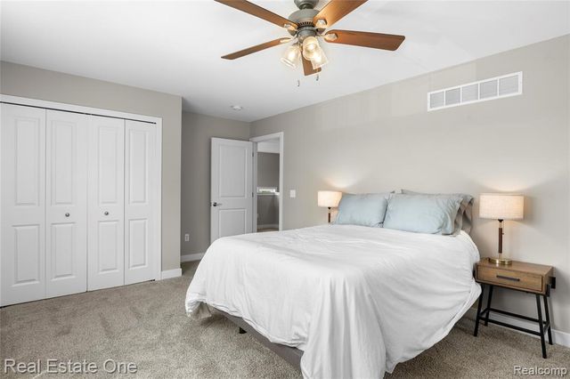 3259 Rush Lake Road, Pinckney, MI 48169
