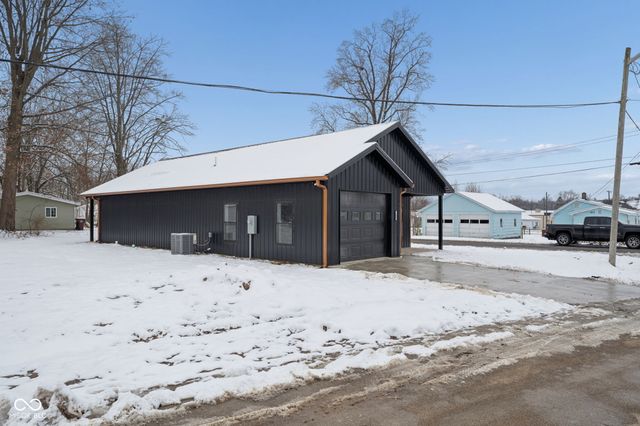 205 N Columbia Street, Brazil, IN 47834