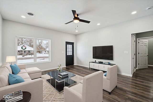 205 N Columbia Street, Brazil, IN 47834