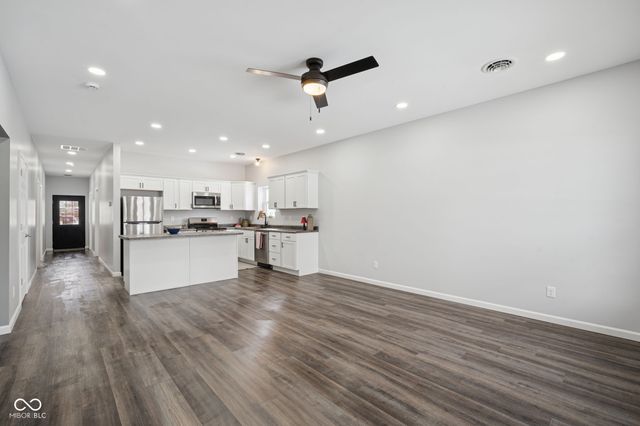 205 N Columbia Street, Brazil, IN 47834