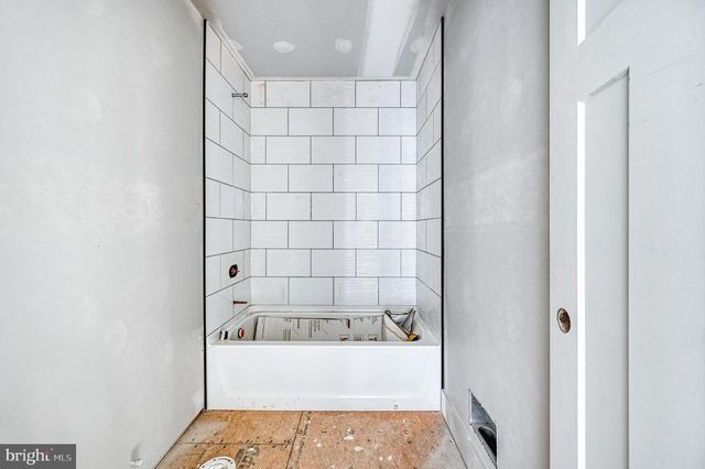 1855 EASTHAM RD, Bumpass, VA 23024