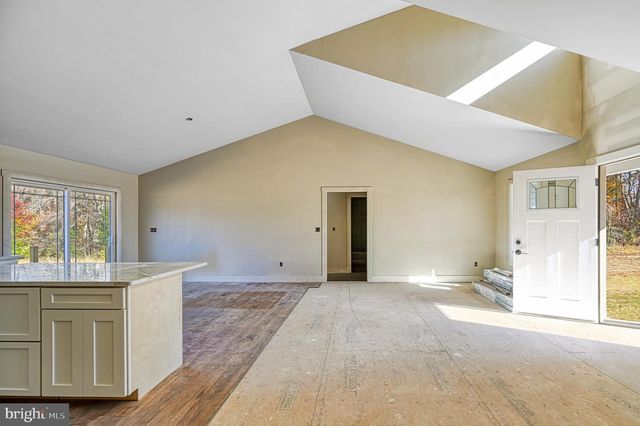 1855 EASTHAM RD, Bumpass, VA 23024