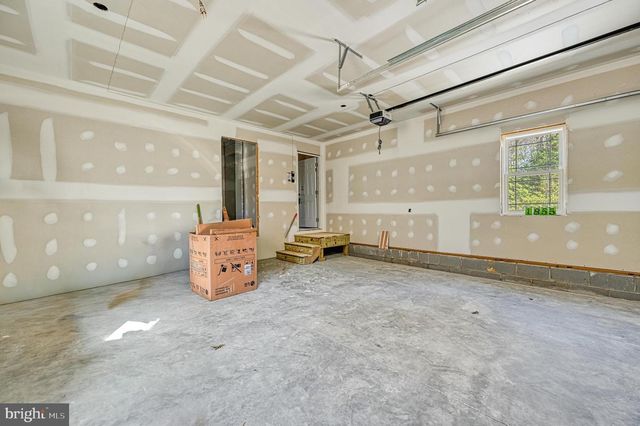 1855 EASTHAM RD, Bumpass, VA 23024