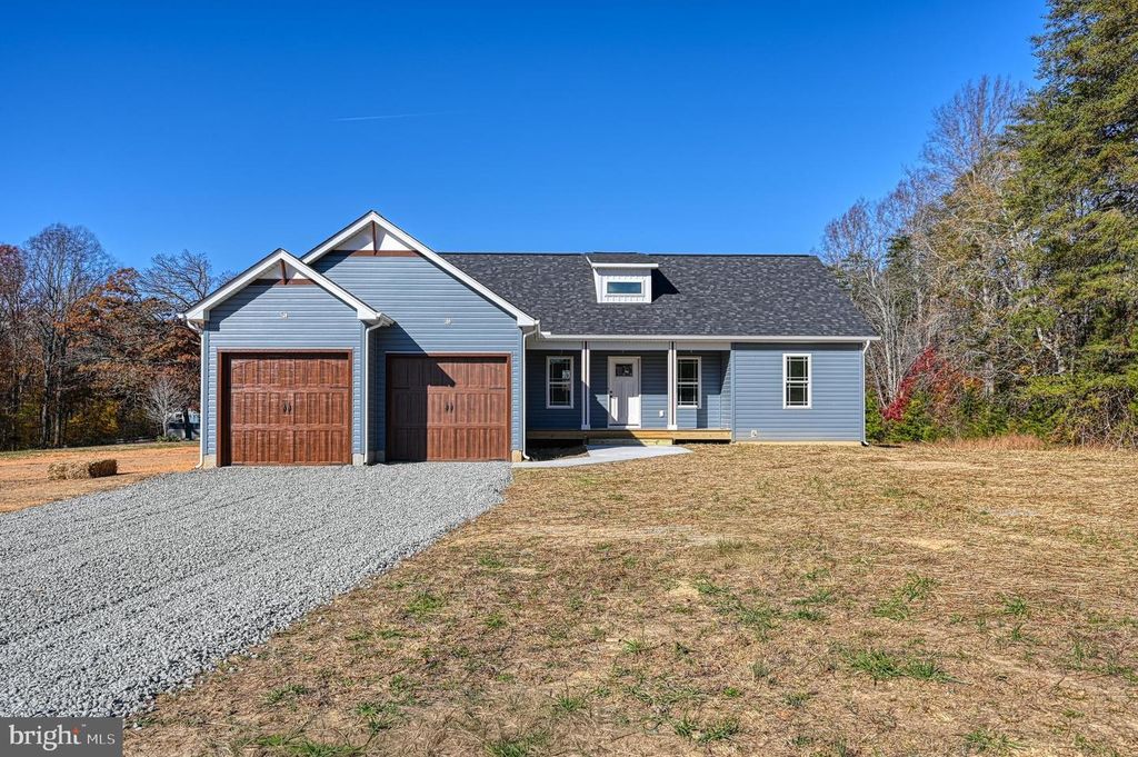 1855 EASTHAM RD, Bumpass, VA 23024