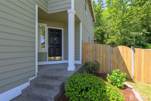 17814 109th Street Ct E, Bonney Lake, WA 98391