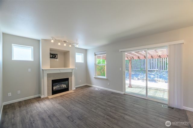 17814 109th Street Ct E, Bonney Lake, WA 98391