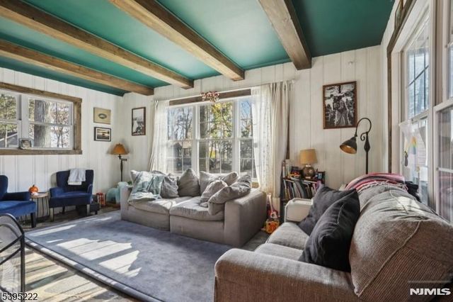 10 Anawa Road, Vernon, NJ 07422