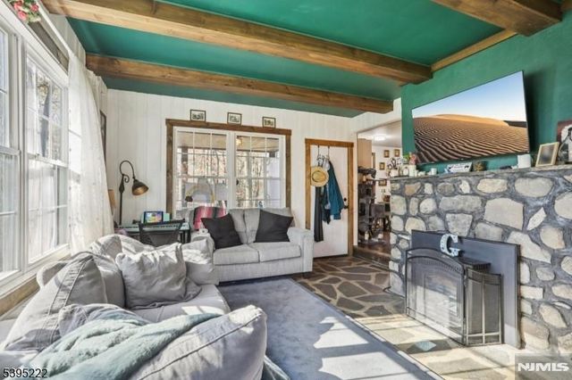 10 Anawa Road, Vernon, NJ 07422