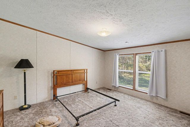20240 10th Avenue, Barryton, MI 49305