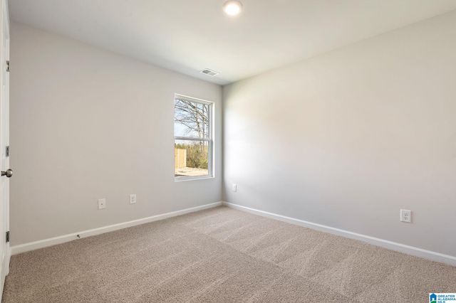 945 STAGECOACH ROAD, Jemison, AL 35085