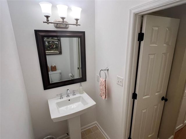 1526 Cumberland Court, Alpharetta, GA 30009