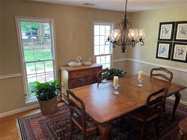 1526 Cumberland Court, Alpharetta, GA 30009