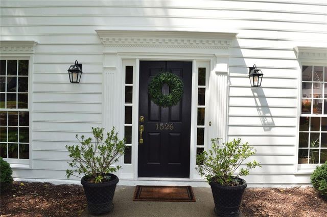 1526 Cumberland Court, Alpharetta, GA 30009