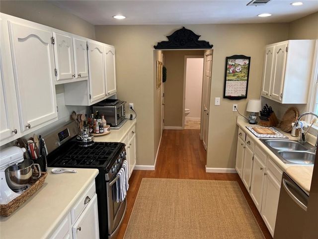 1526 Cumberland Court, Alpharetta, GA 30009