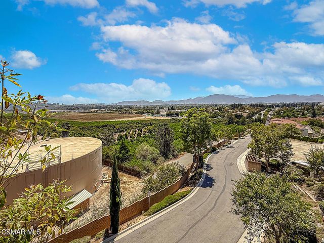 2913 Antonio Drive 304, Camarillo, CA 93010