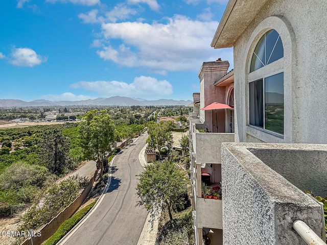 2913 Antonio Drive 304, Camarillo, CA 93010