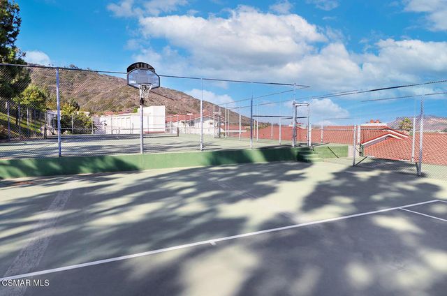 2913 Antonio Drive 304, Camarillo, CA 93010