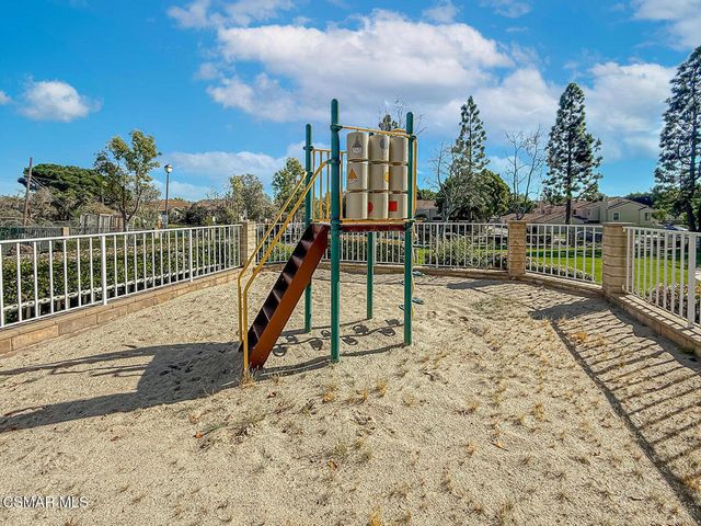 2913 Antonio Drive 304, Camarillo, CA 93010