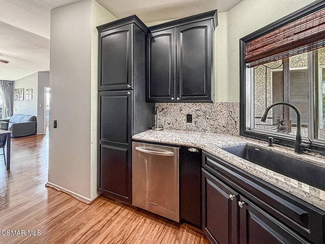 2913 Antonio Drive 304, Camarillo, CA 93010